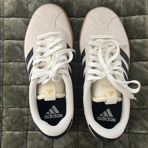 Adidas VL Court 3.0 Sneaker - Women's - Off White 6.5 - Picture 3 of 10